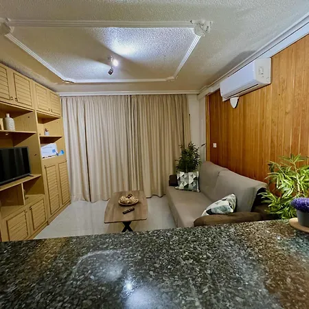 Beautiful 2-bed In Near Yumbo